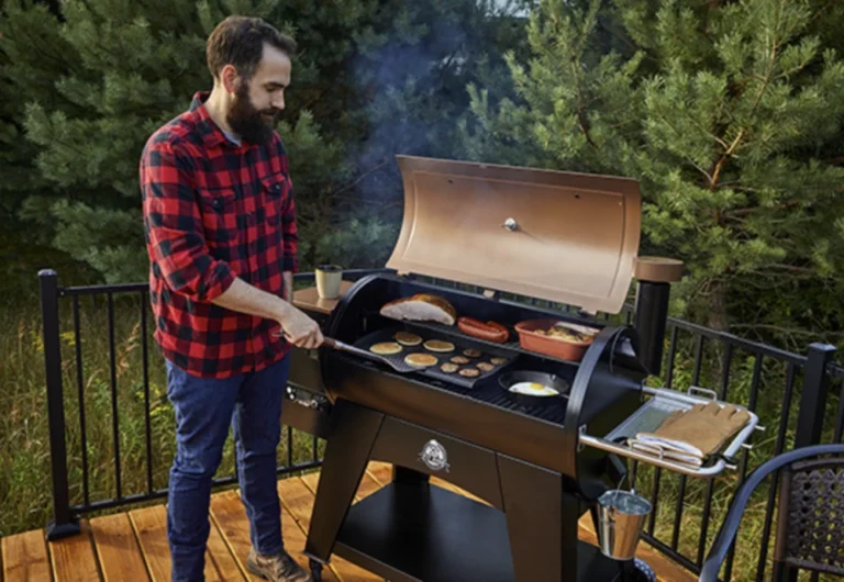 Wood pellet smoker and grill