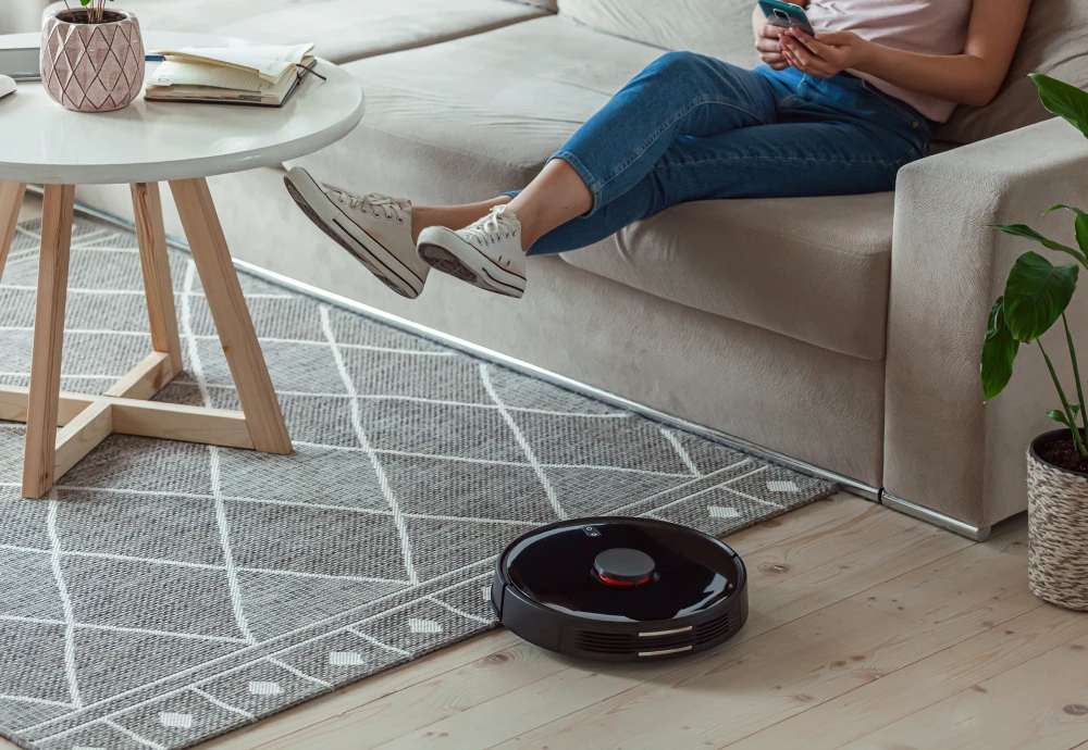 Robot vacuum cleaner with docking station